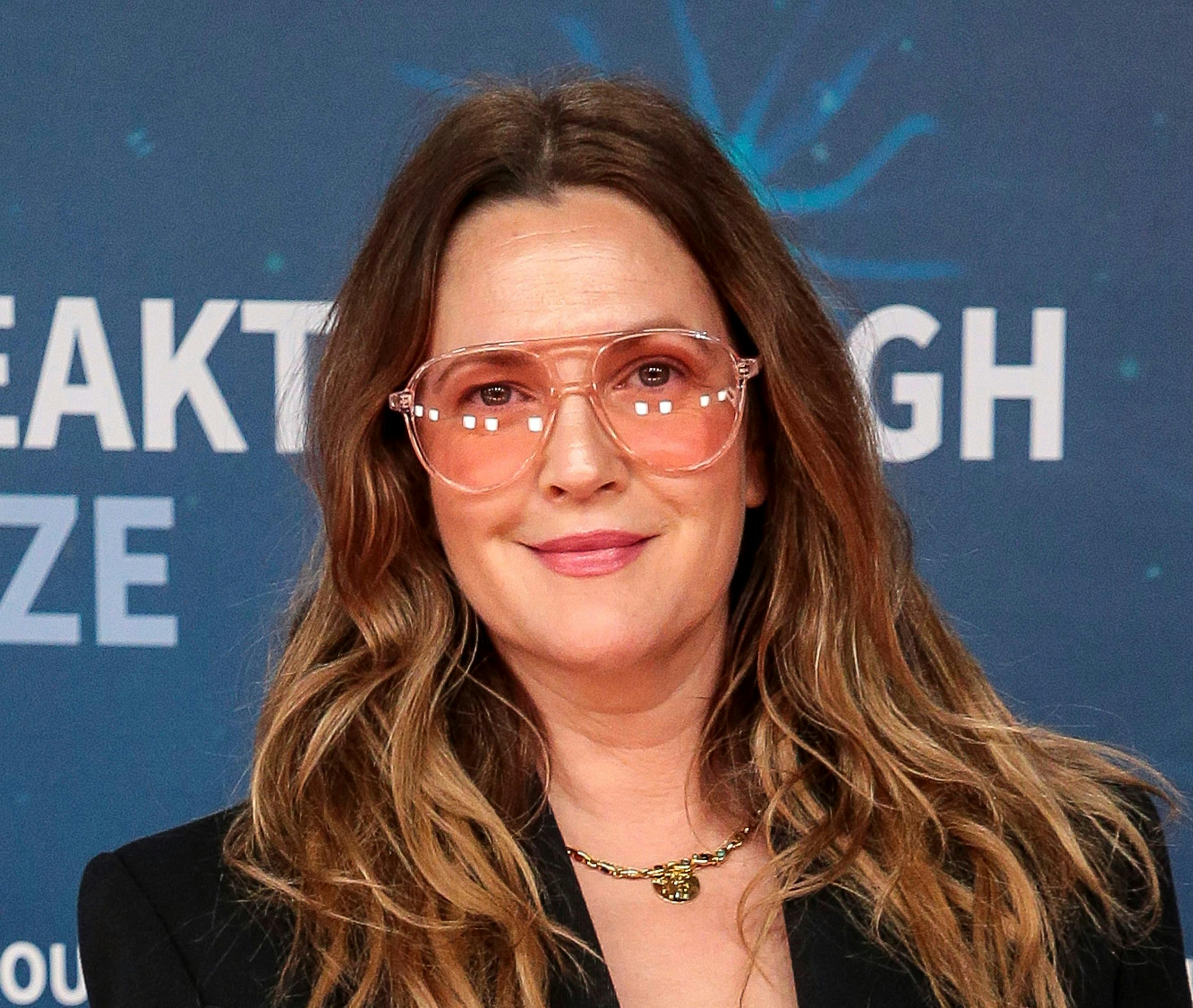 https://imgix.seoghoer.dk/media/article/drew_barrymore.jpg