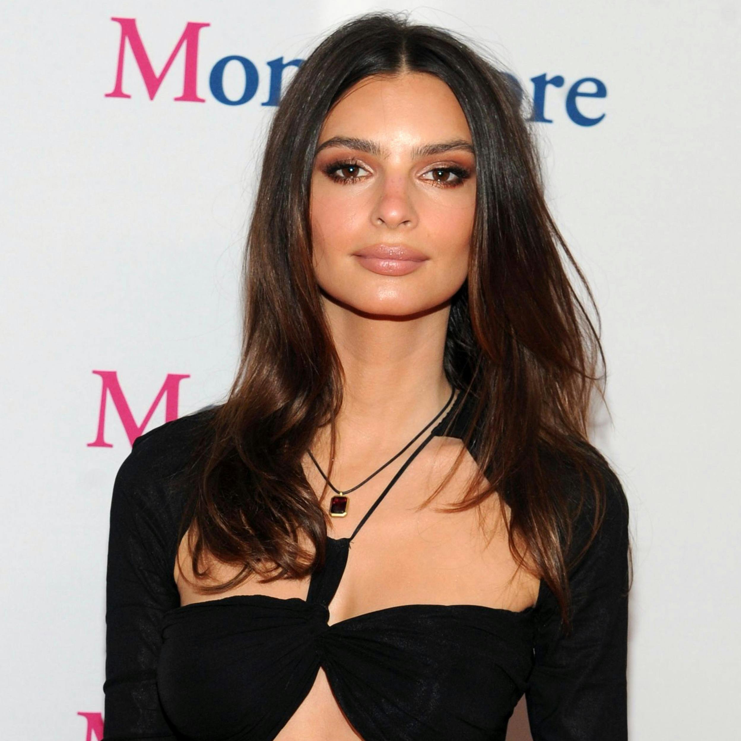 Emily Ratajkowski
