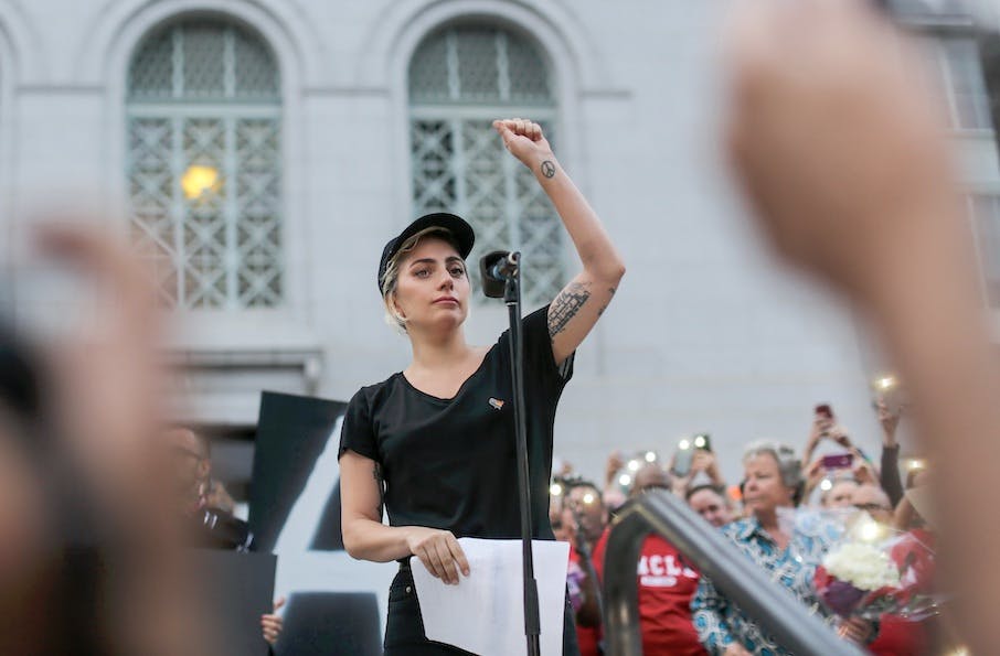https://imgix.seoghoer.dk/media/article/gaga1.jpg