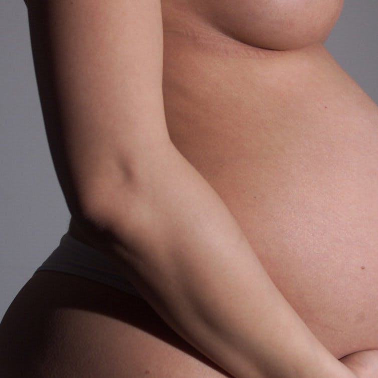 https://imgix.seoghoer.dk/media/article/gravid_mave.jpg