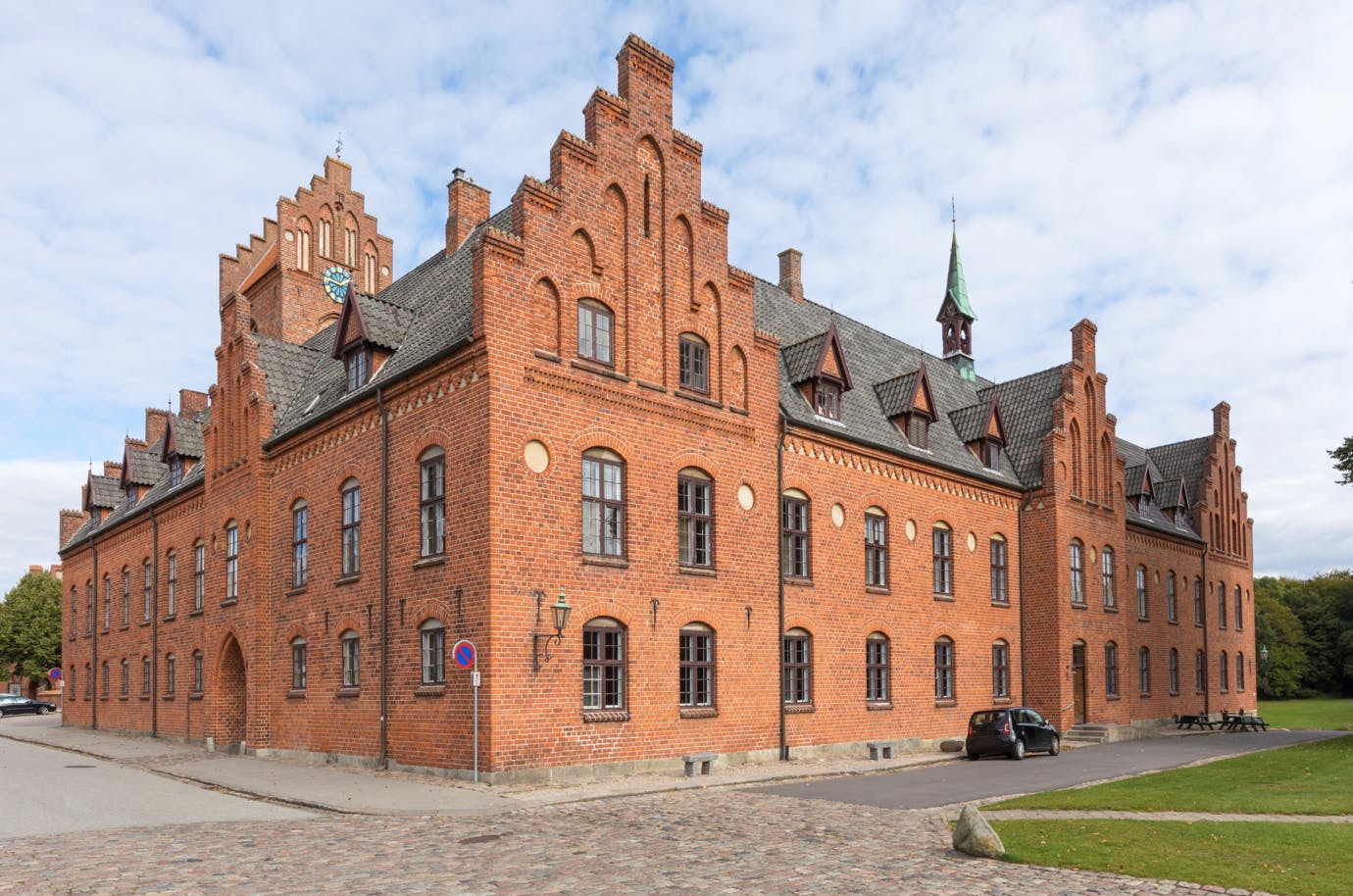 Flere er eleverne er blevet chikaneret i kølvandet på dokumentaren "Herlufsholms hemmeligheder".