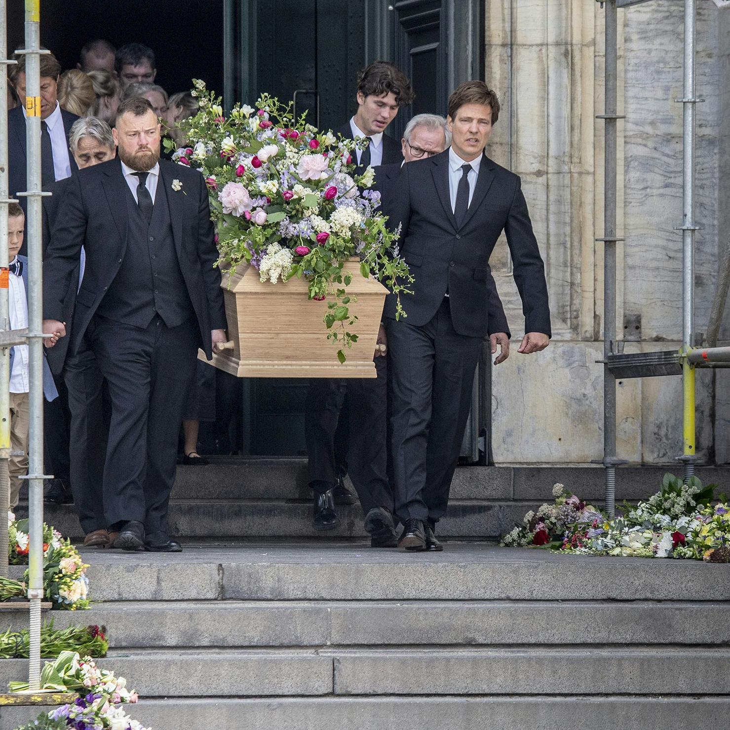 https://imgix.seoghoer.dk/media/article/ida_maria_vinterbergs_begravelse_1.jpg
