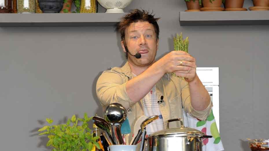 https://imgix.seoghoer.dk/media/article/jamie-oliver-16082018.jpg