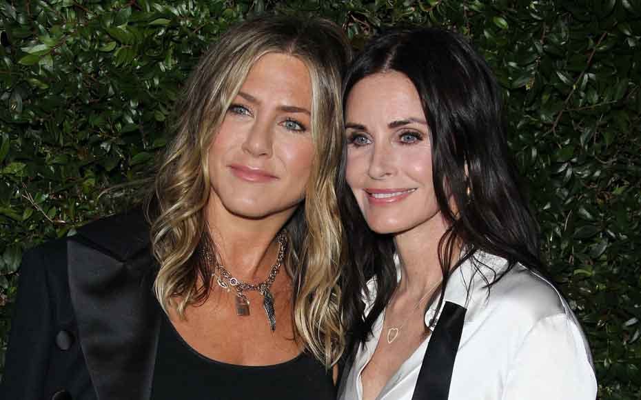 https://imgix.seoghoer.dk/media/article/jennifer-aniston-courtney-c.jpg