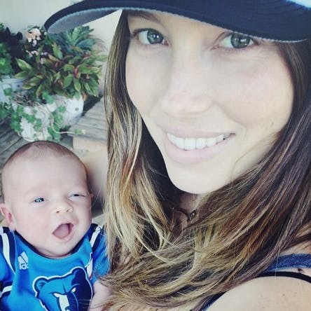https://imgix.seoghoer.dk/media/article/jessica_biel_naegter_at_vaccinere_sin_soen.jpg