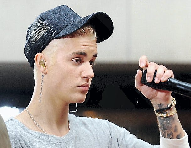 https://imgix.seoghoer.dk/media/article/justin_bieber_aop_2.jpg