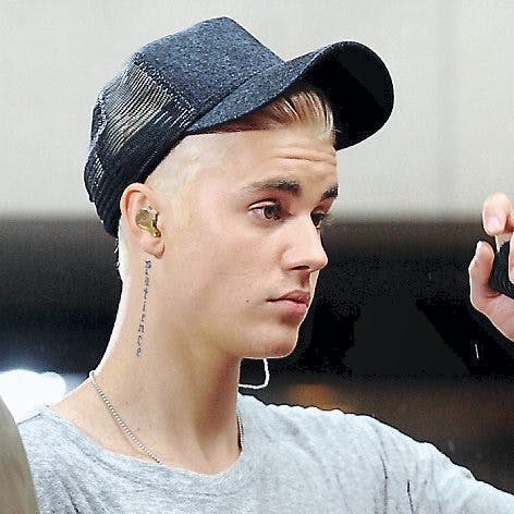 https://imgix.seoghoer.dk/media/article/justin_bieber_aop_2.jpg