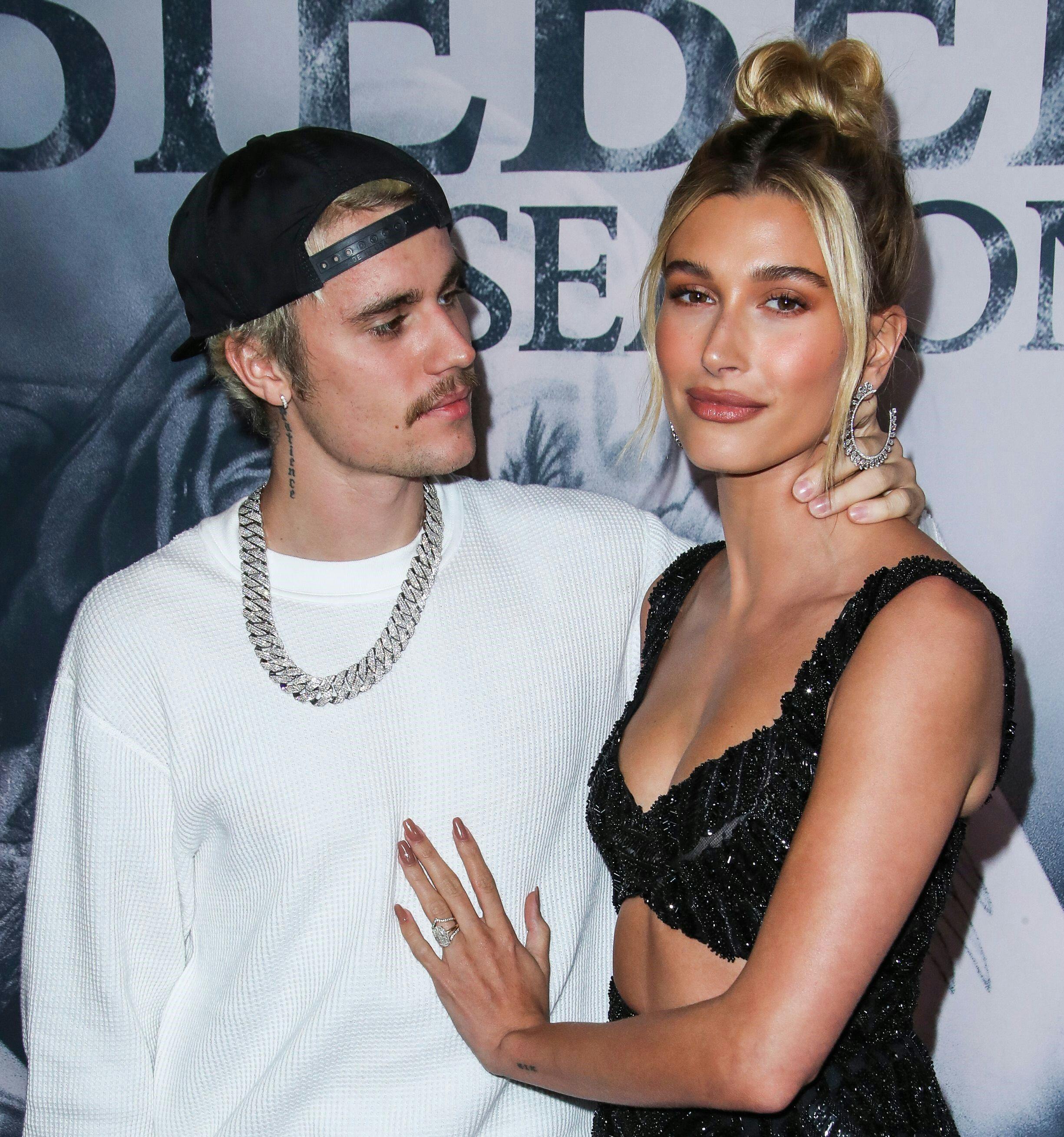 https://imgix.seoghoer.dk/media/article/justin_og_hailey_bieber_-_vente_med_sex.jpg