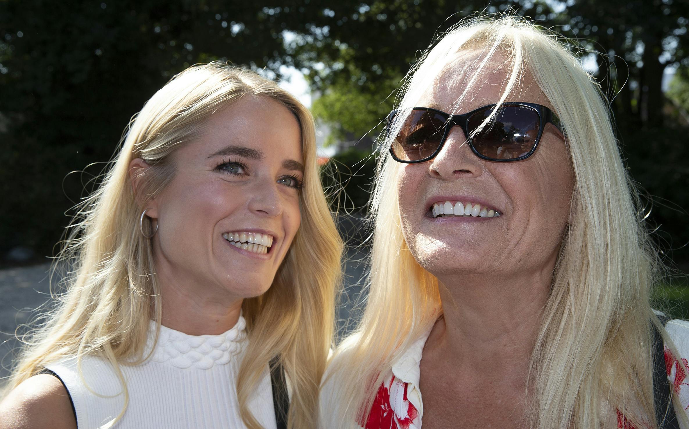 https://imgix.seoghoer.dk/media/article/kathrine_og_anne_linnet.jpg