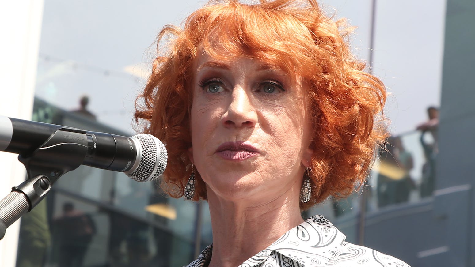 https://imgix.seoghoer.dk/media/article/kathy-griffin.png