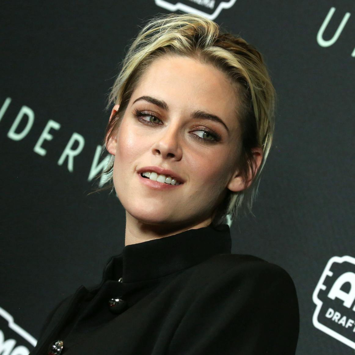 https://imgix.seoghoer.dk/media/article/kristen_stewart.png