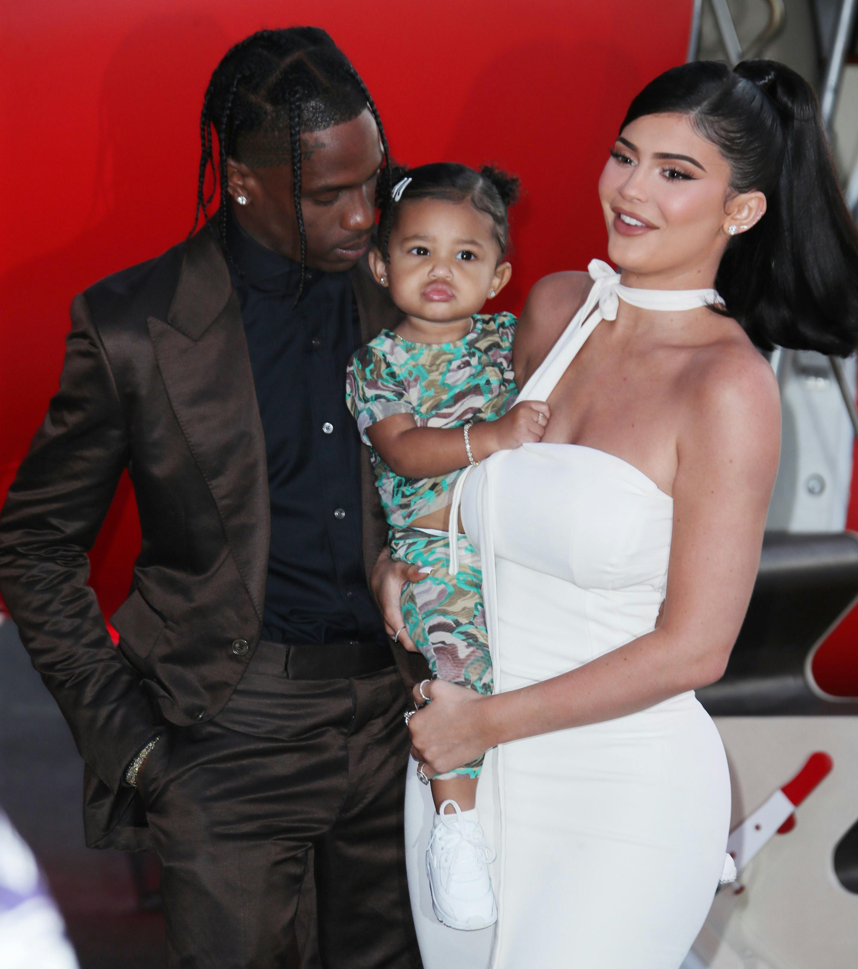 https://imgix.seoghoer.dk/media/article/kylie_jenner_og_travis_scott.jpg