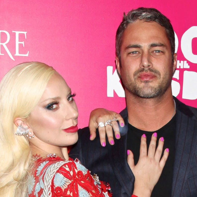 https://imgix.seoghoer.dk/media/article/lady_gaga_taylor_kinney.jpg