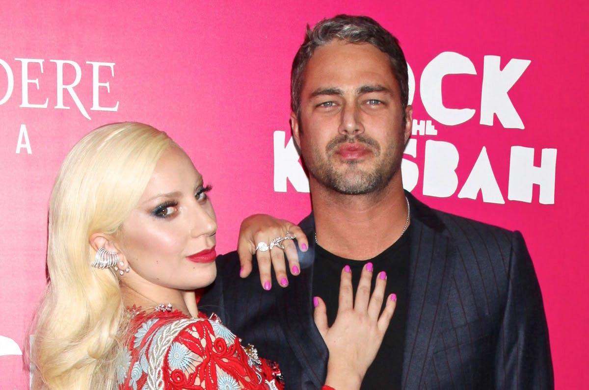 https://imgix.seoghoer.dk/media/article/lady_gaga_taylor_kinney.jpg