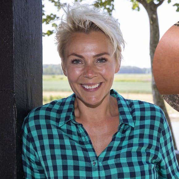 https://imgix.seoghoer.dk/media/article/lene_beier_bidt_af_slange.jpg
