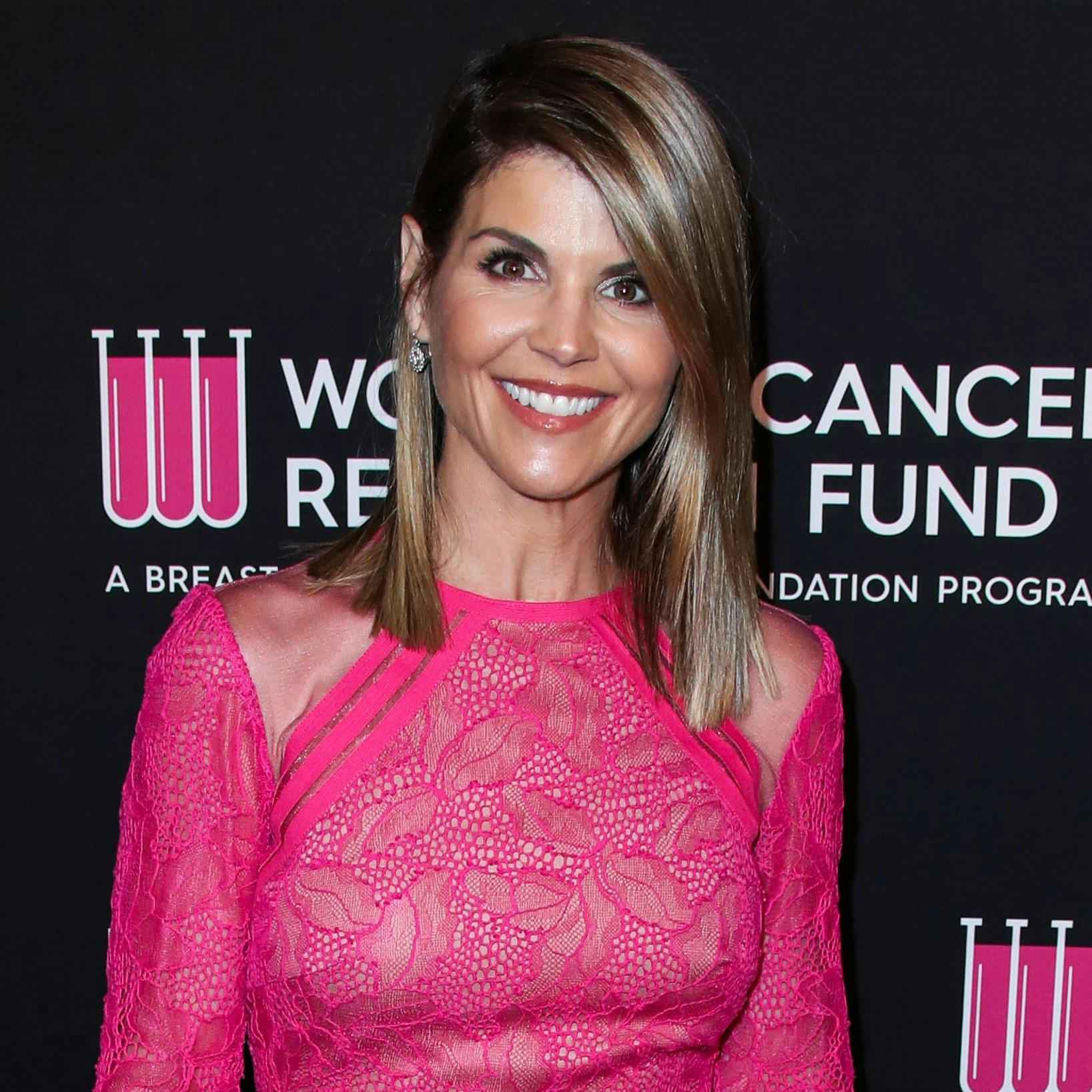 https://imgix.seoghoer.dk/media/article/lori_loughlin_0.jpg