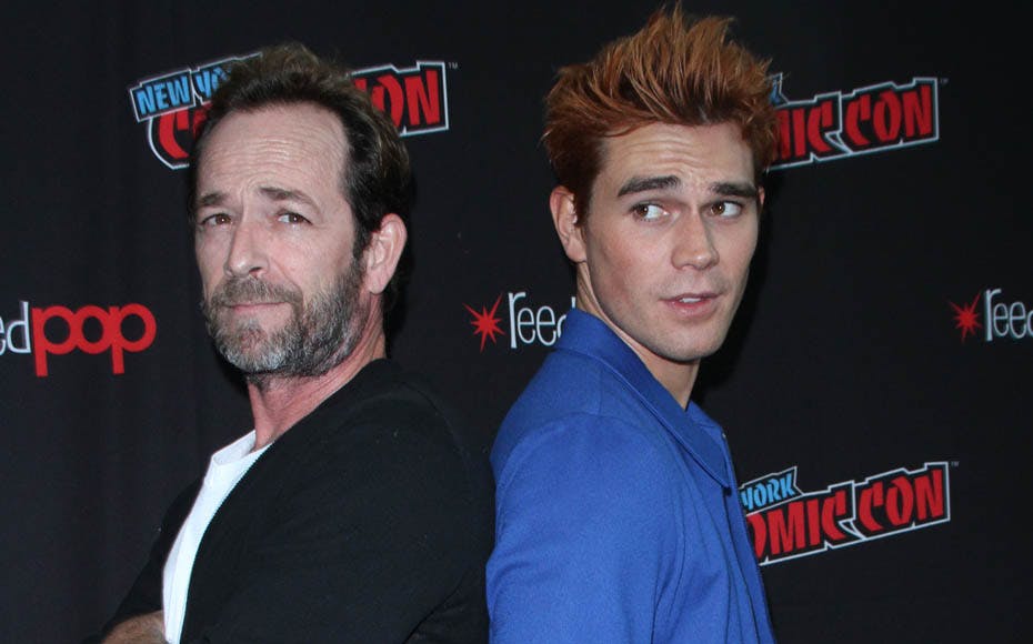 https://imgix.seoghoer.dk/media/article/luke_perry_og_kj_apa.jpg