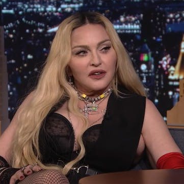 https://imgix.seoghoer.dk/media/article/madonna-jimmy-fallon-tonight-show-81.jpg