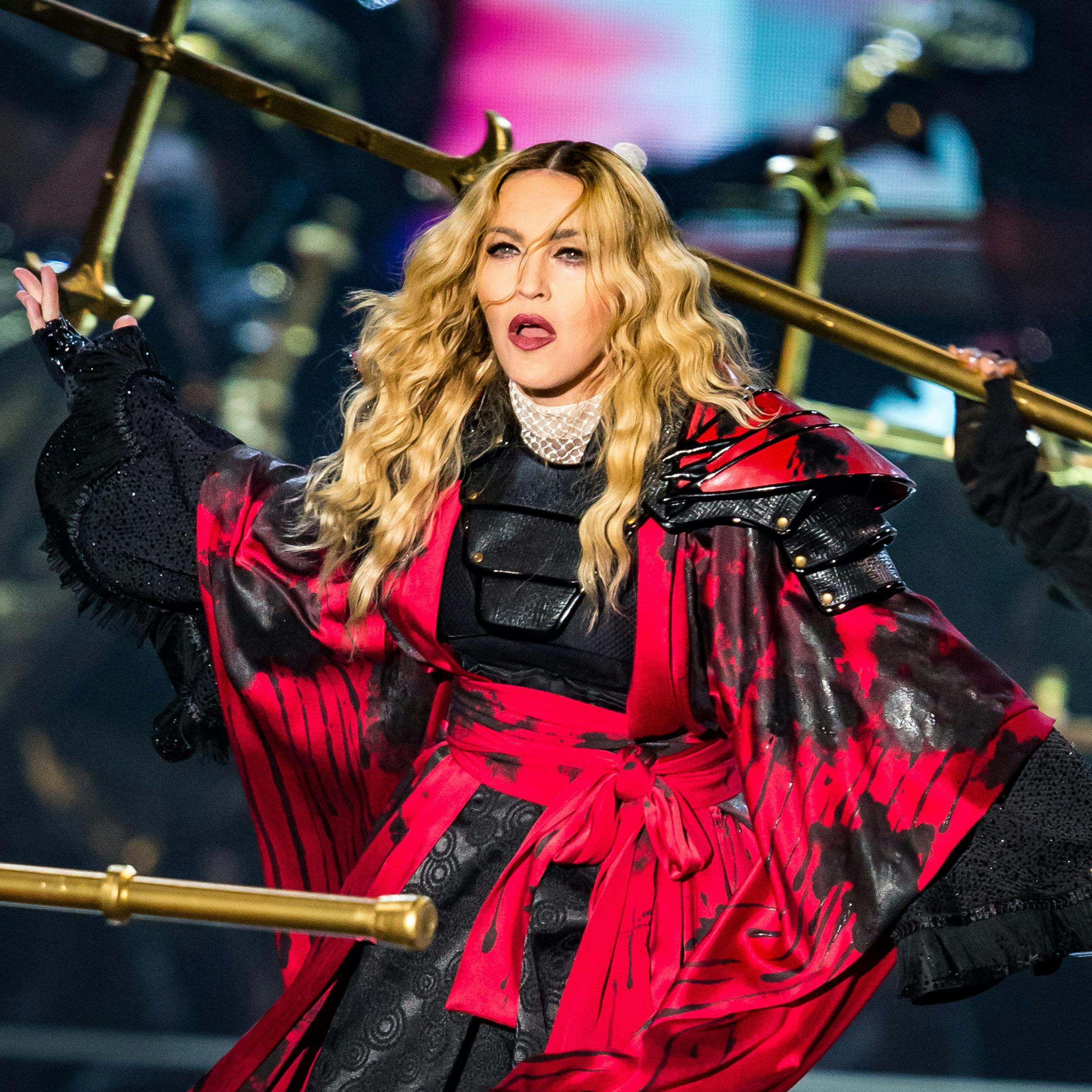 https://imgix.seoghoer.dk/media/article/madonna_-_aop.jpg