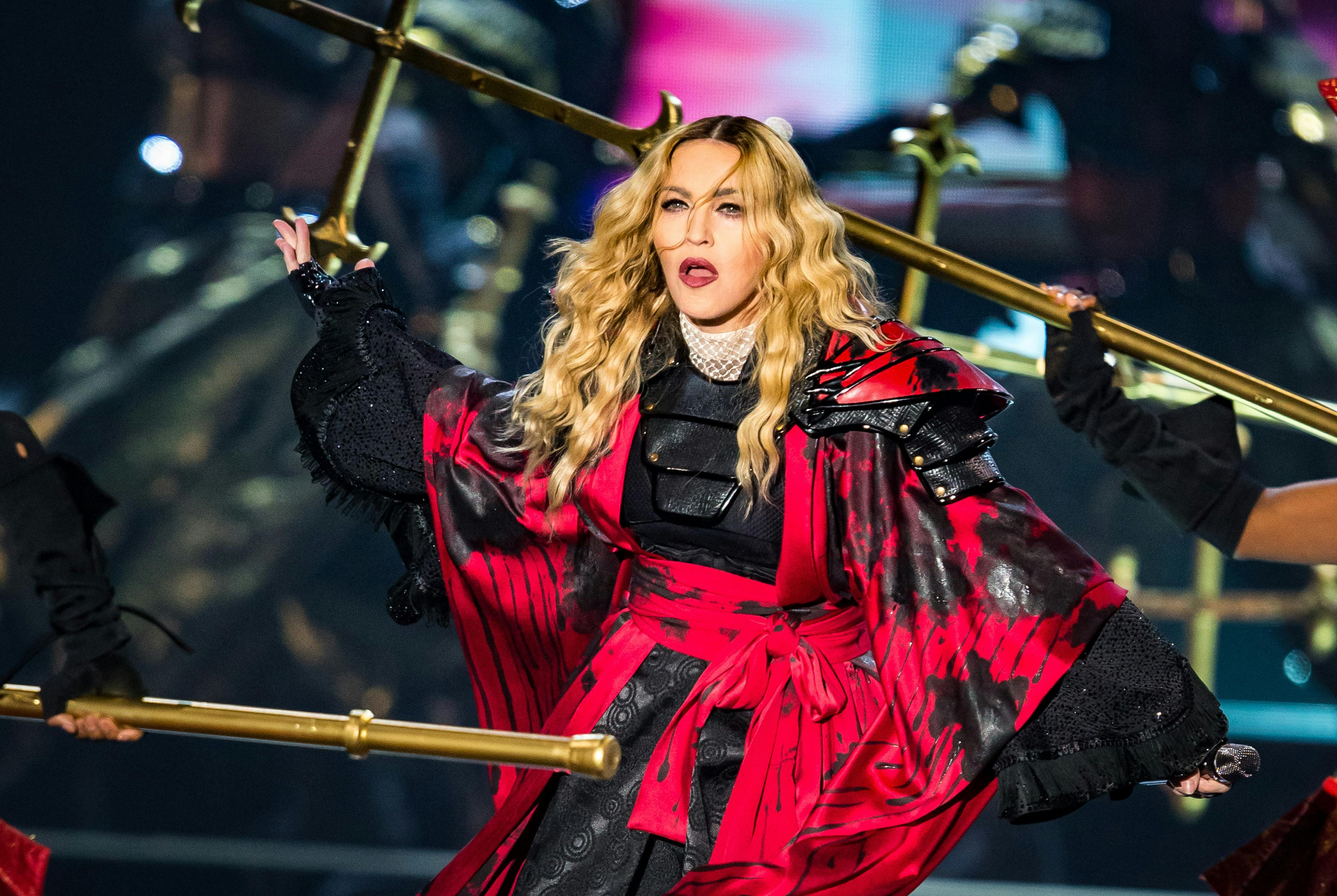 https://imgix.seoghoer.dk/media/article/madonna_-_aop.jpg