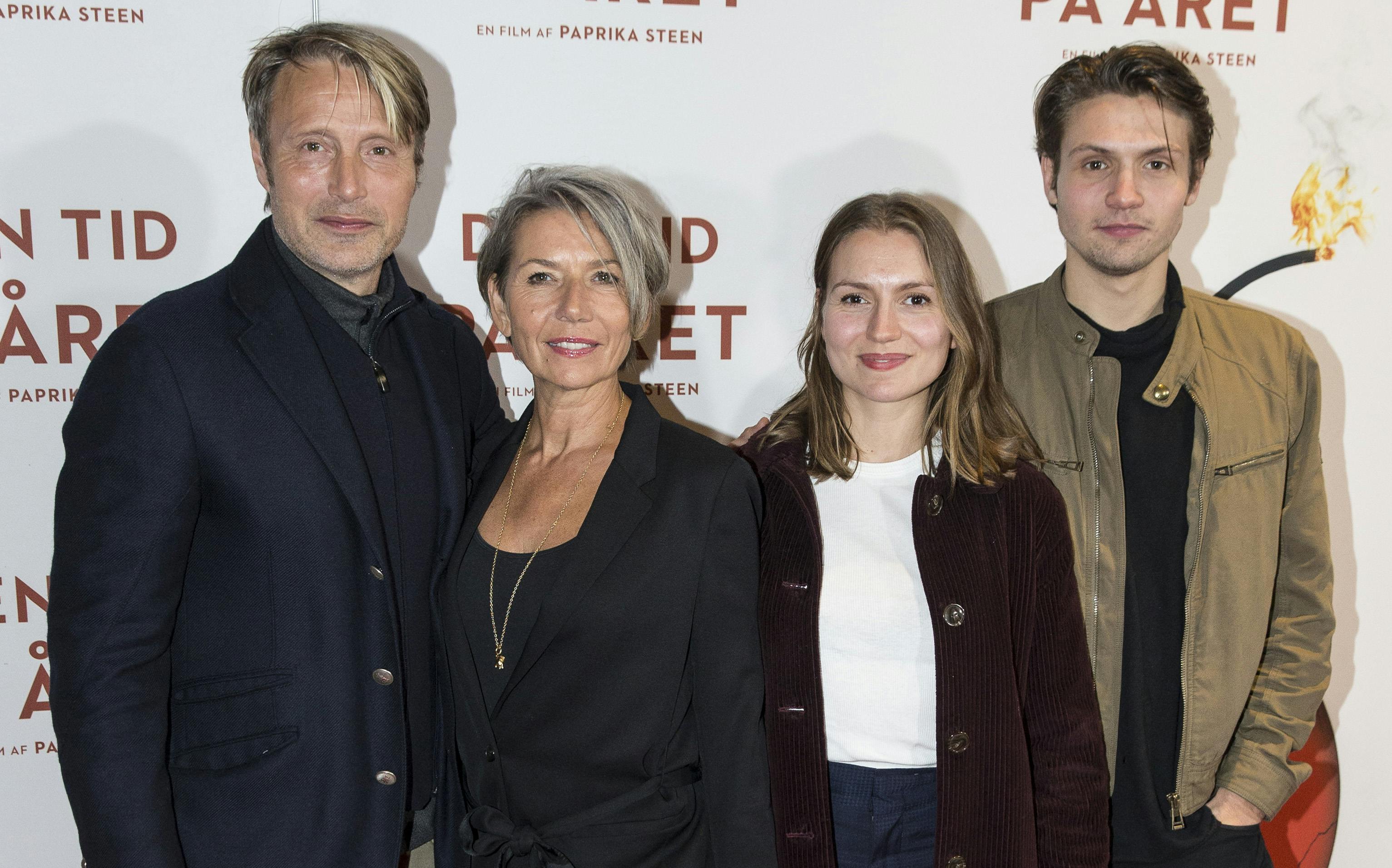 https://imgix.seoghoer.dk/media/article/mads_mikkelsen_hanne_viola_og_carl.jpg