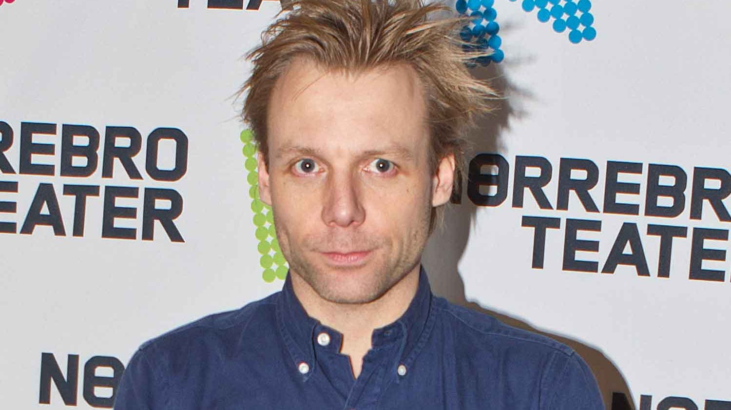 Mikael Wulff, som er hjernen bag humoren i satireduoen Wulffmorgenthaler, er blevet fem millioner kroner rigere.