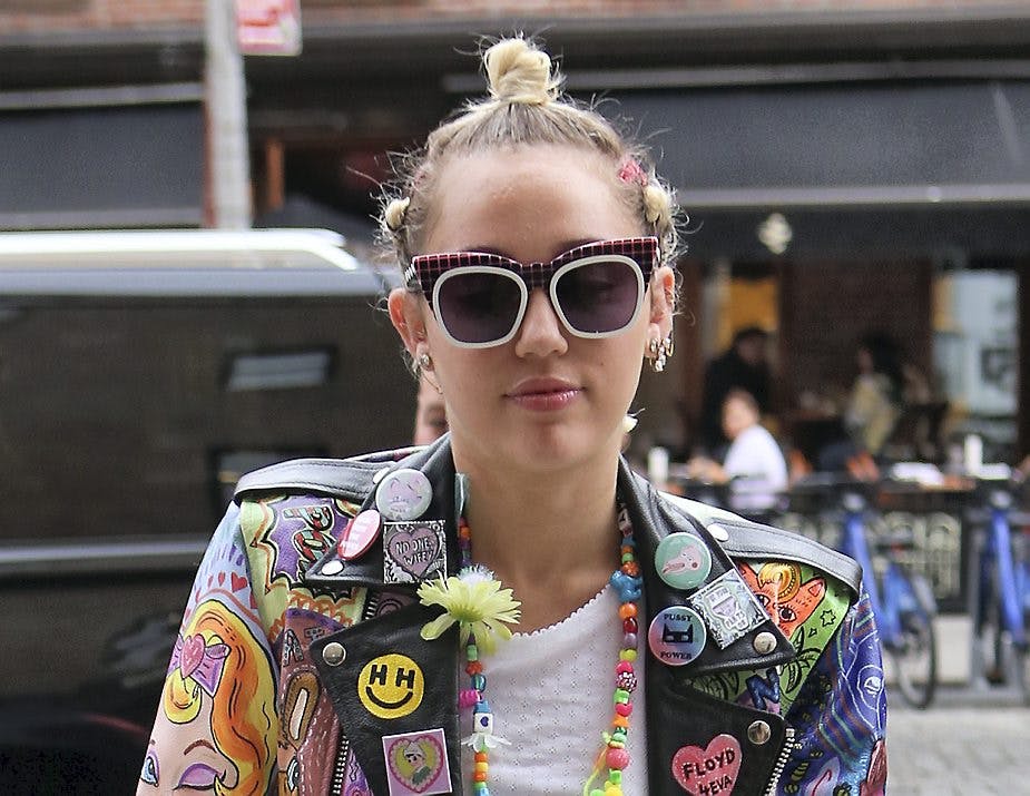 https://imgix.seoghoer.dk/media/article/miley_aop.jpg