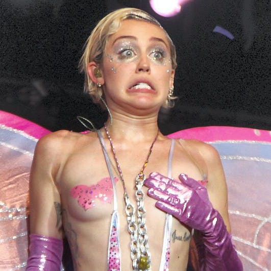 https://imgix.seoghoer.dk/media/article/miley_cyrus_aop.jpg