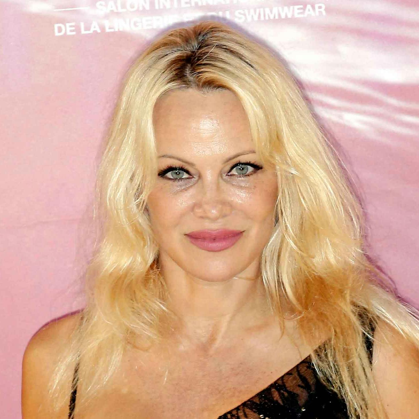 https://imgix.seoghoer.dk/media/article/pamela-anderson.jpg