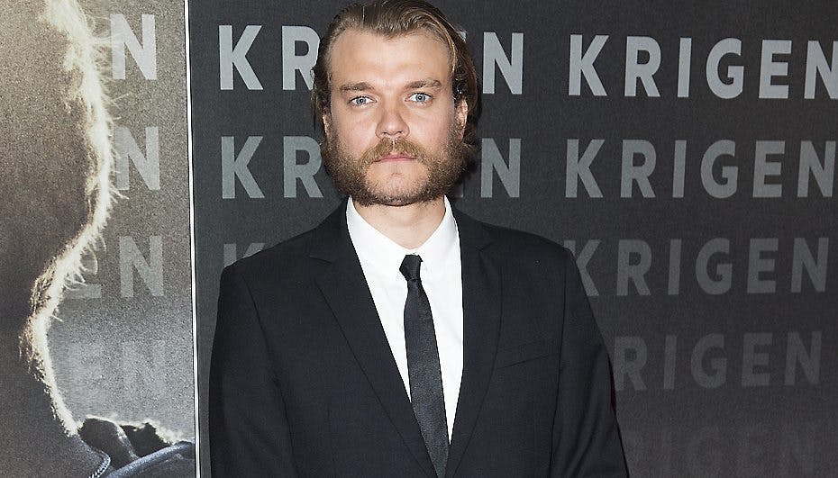 https://imgix.seoghoer.dk/media/article/pilou_asbaek_kaspar_wenstrup.jpg