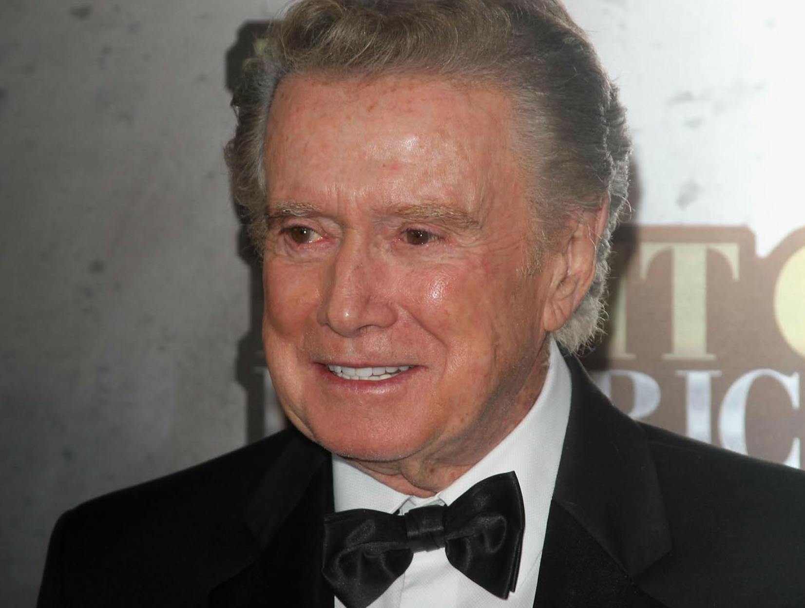 https://imgix.seoghoer.dk/media/article/regis-philbin-dead.png