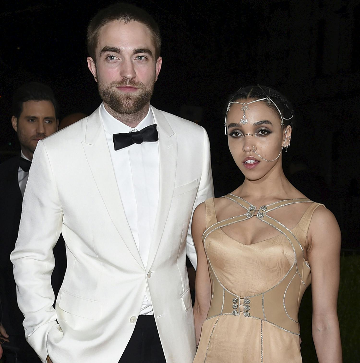 https://imgix.seoghoer.dk/media/article/robert-pattinson-fka-twigs-er-det-forbi.jpg