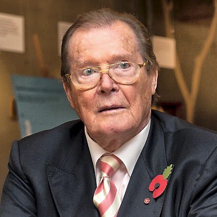 https://imgix.seoghoer.dk/media/article/roger-moore.jpg