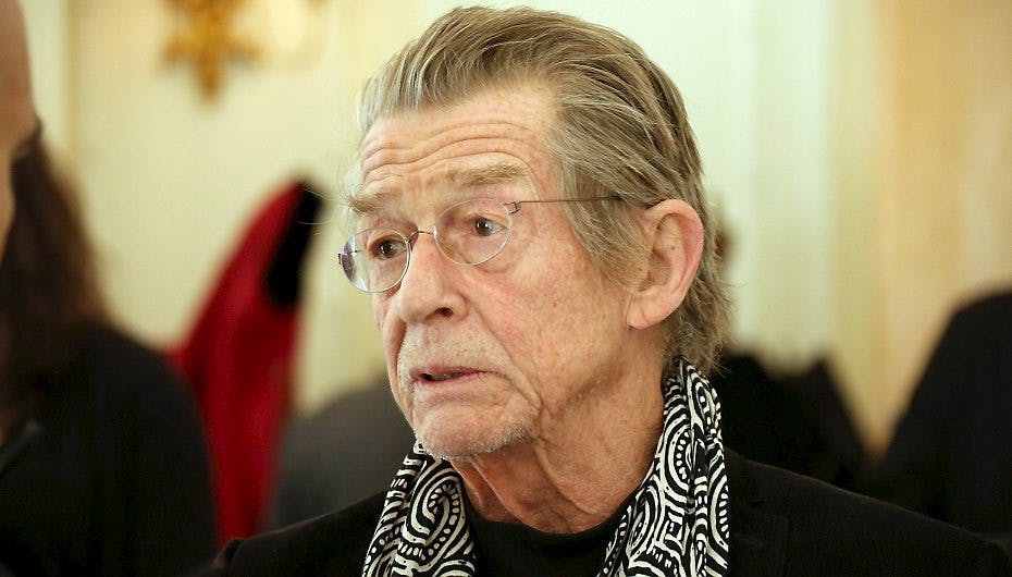 https://imgix.seoghoer.dk/media/article/sir_john_hurt_aop.jpg
