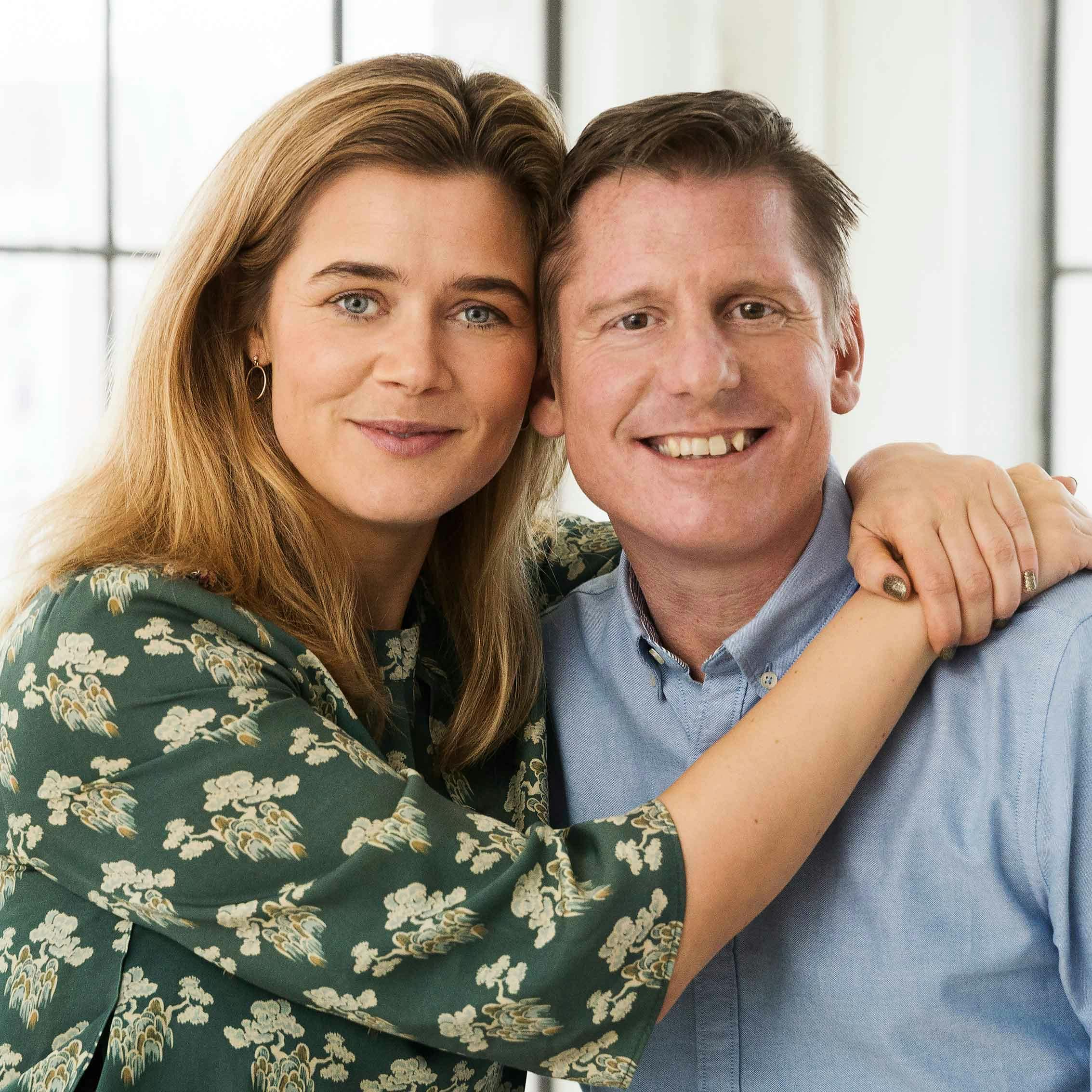https://imgix.seoghoer.dk/media/article/sofie-lassen-kahlke-og-robert-hansen-nr-2-af-fotograf-miklos-szabo00.jpg