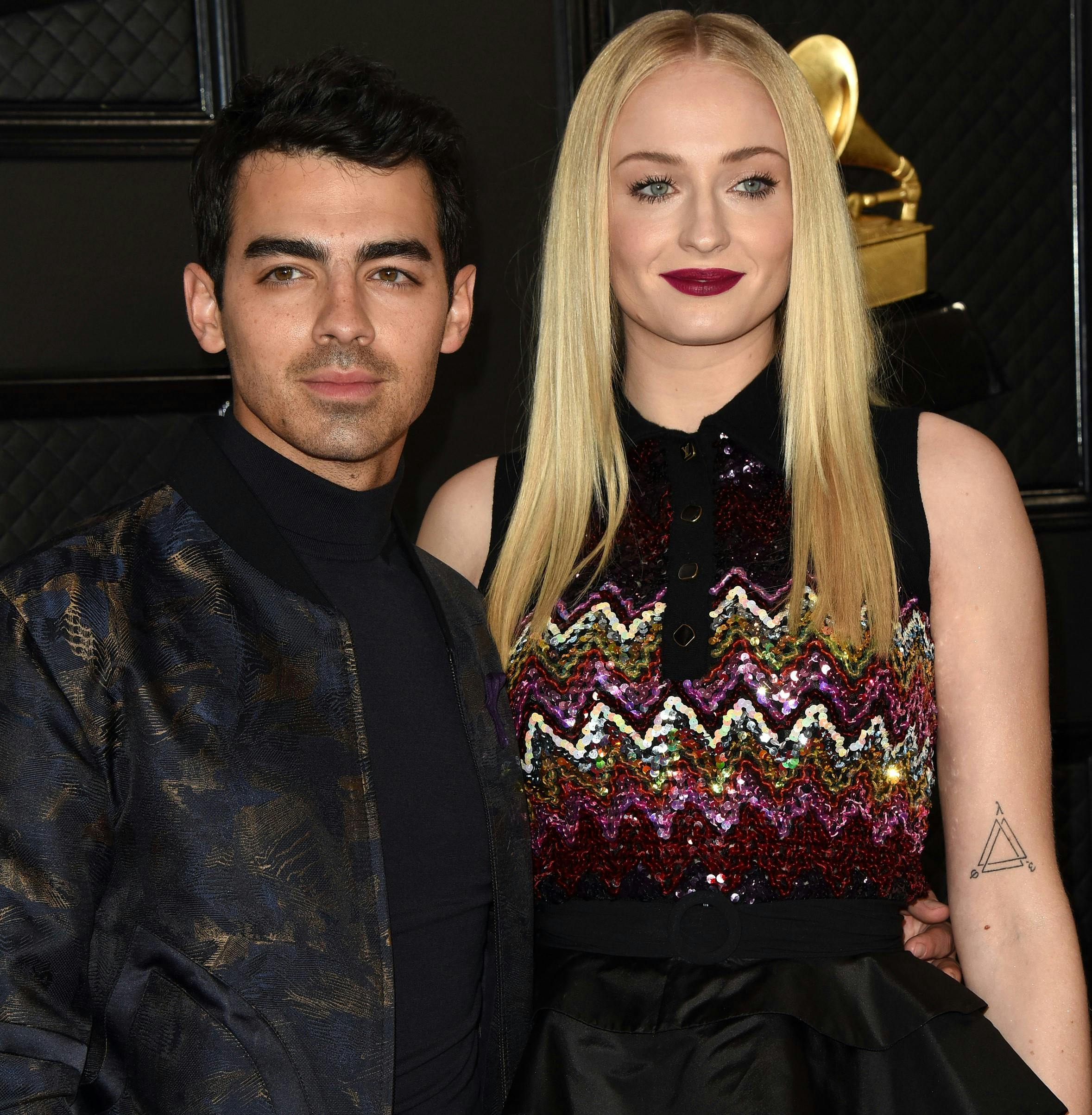 https://imgix.seoghoer.dk/media/article/sophie_turner_og_joe_jonas.jpg