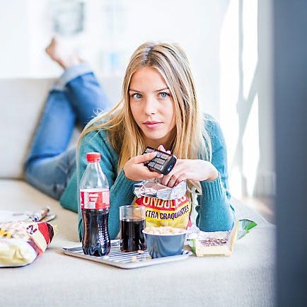 https://imgix.seoghoer.dk/media/article/spiser-fastfood.jpg