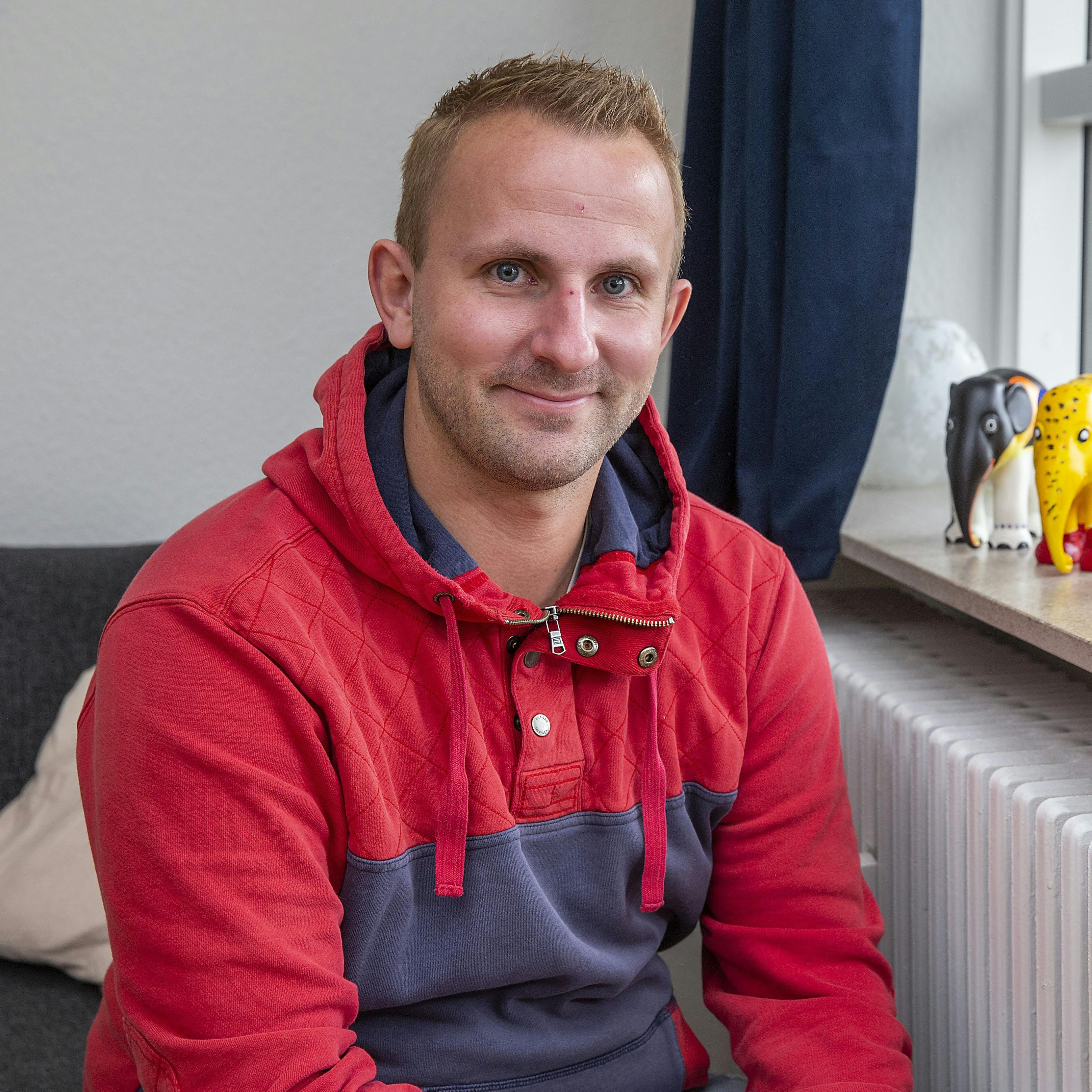 https://imgix.seoghoer.dk/media/article/stefan_fra_gift_ved_foerste_blik.jpg