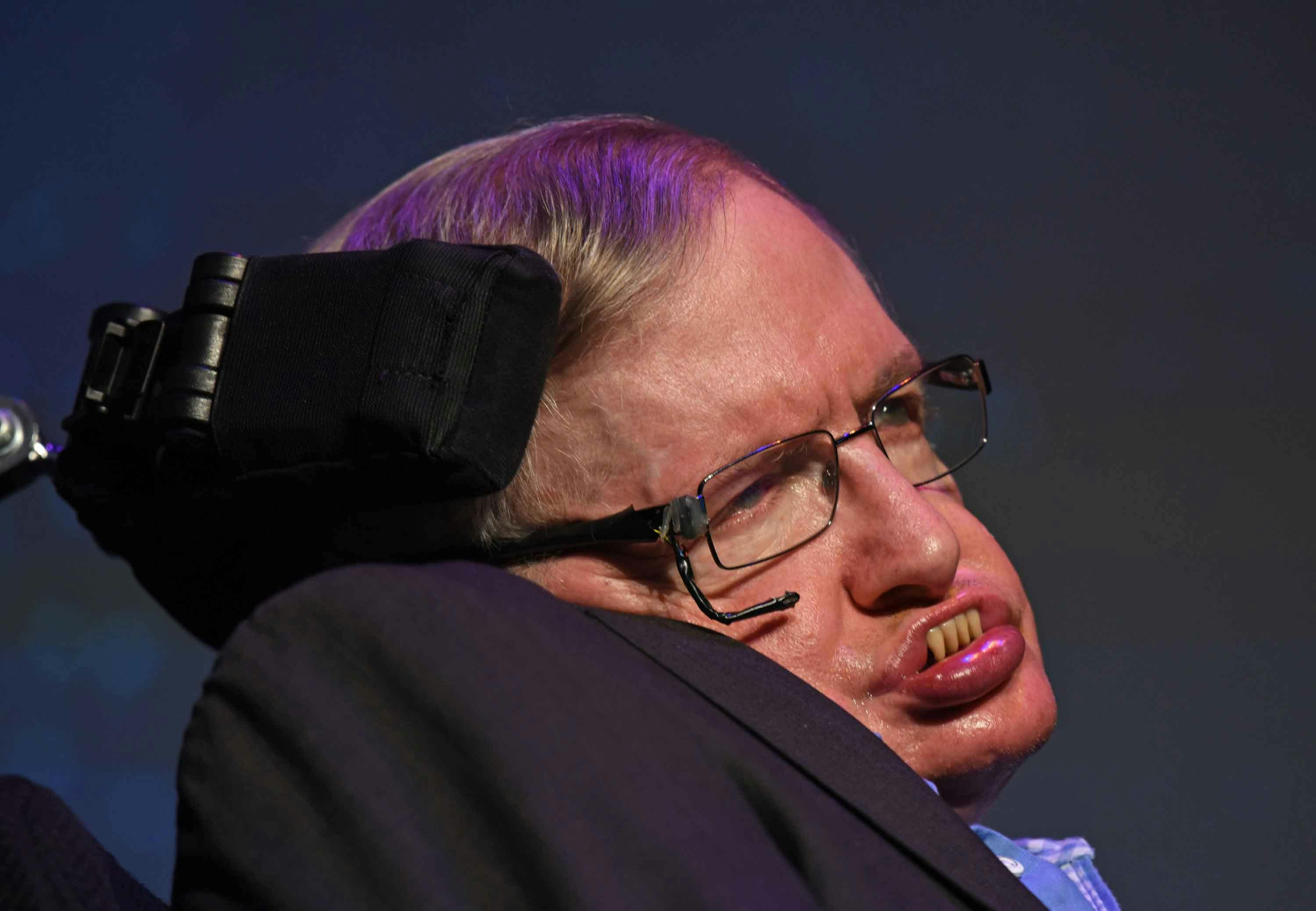 https://imgix.seoghoer.dk/media/article/stephen-hawking.jpg