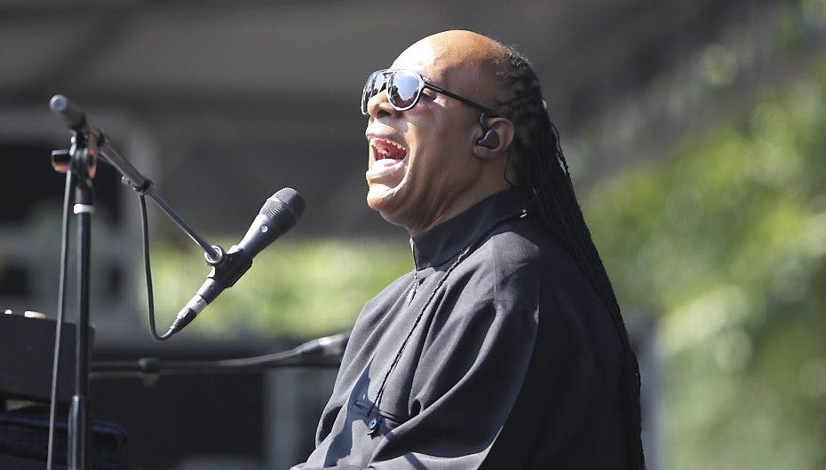 https://imgix.seoghoer.dk/media/article/stevie_wonder_aop_2.jpg