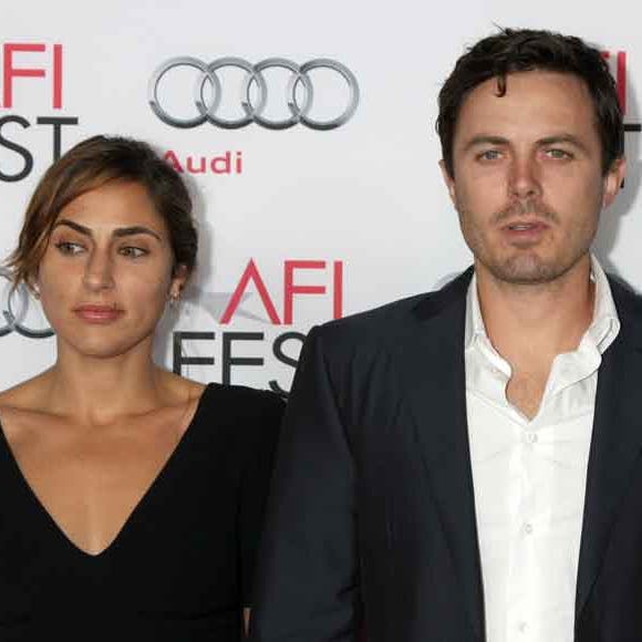 https://imgix.seoghoer.dk/media/article/summer-phoenix-casey-afflec.jpg