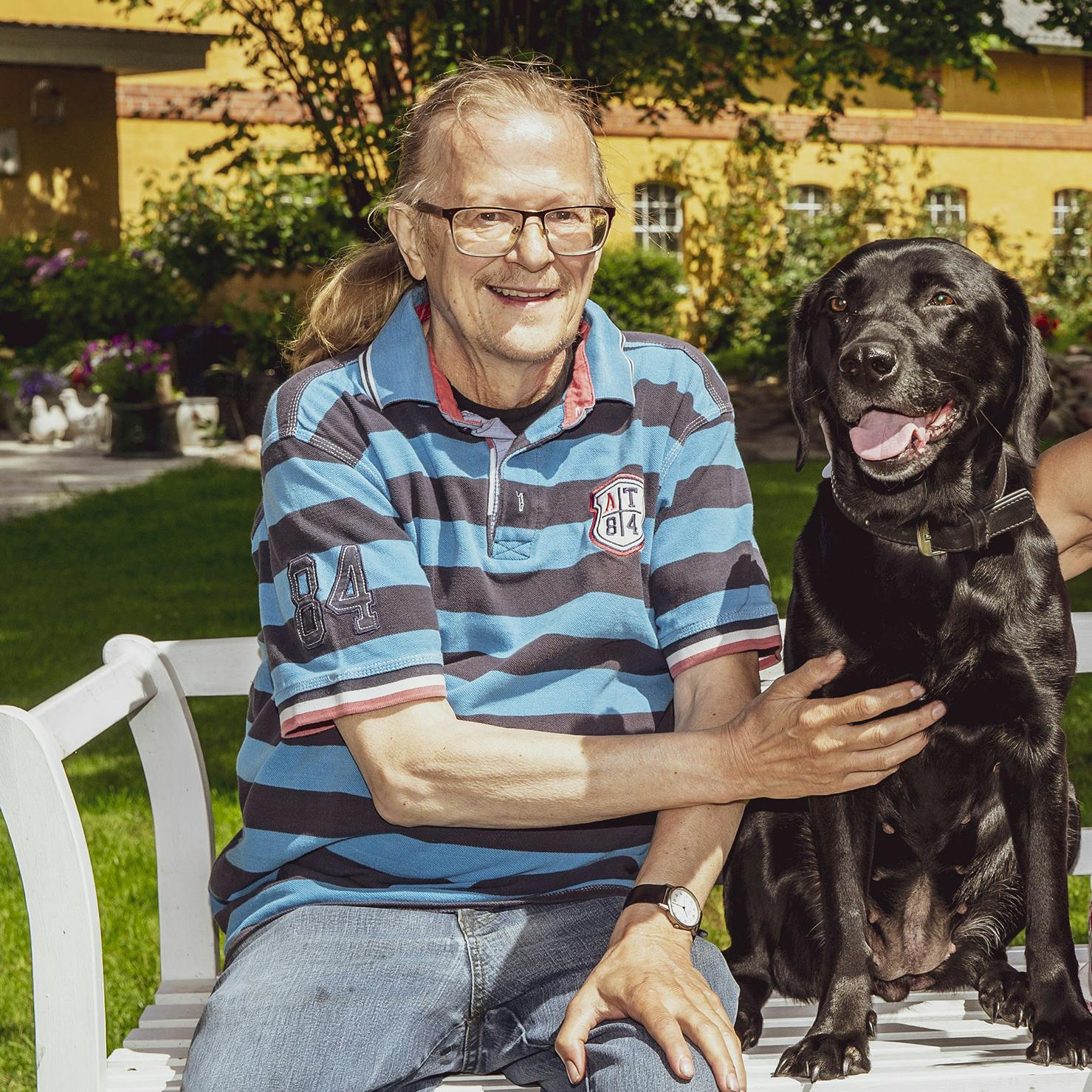 https://imgix.seoghoer.dk/media/article/sussi_og_leo_med_hund_dm_1.jpg