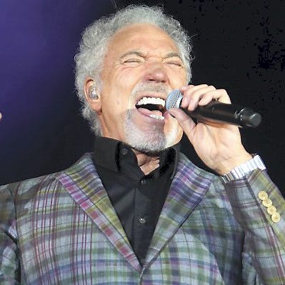 https://imgix.seoghoer.dk/media/article/tom_jones_aop.jpg