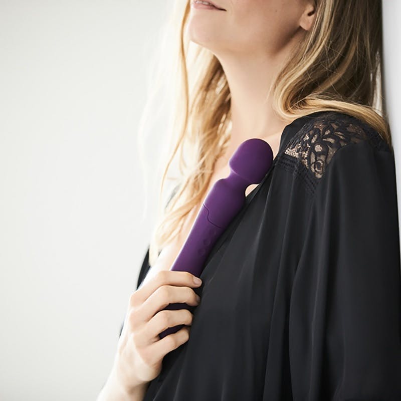 https://imgix.seoghoer.dk/media/article/velve_macy_luksus_magic_wand_vibrator_opladelig_maaske_til_topbillede.jpg