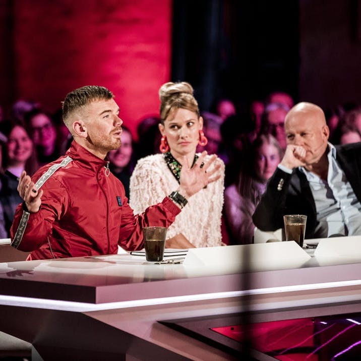 https://imgix.seoghoer.dk/media/article/xfactor_5chair_grupper_311019_0843.jpeg