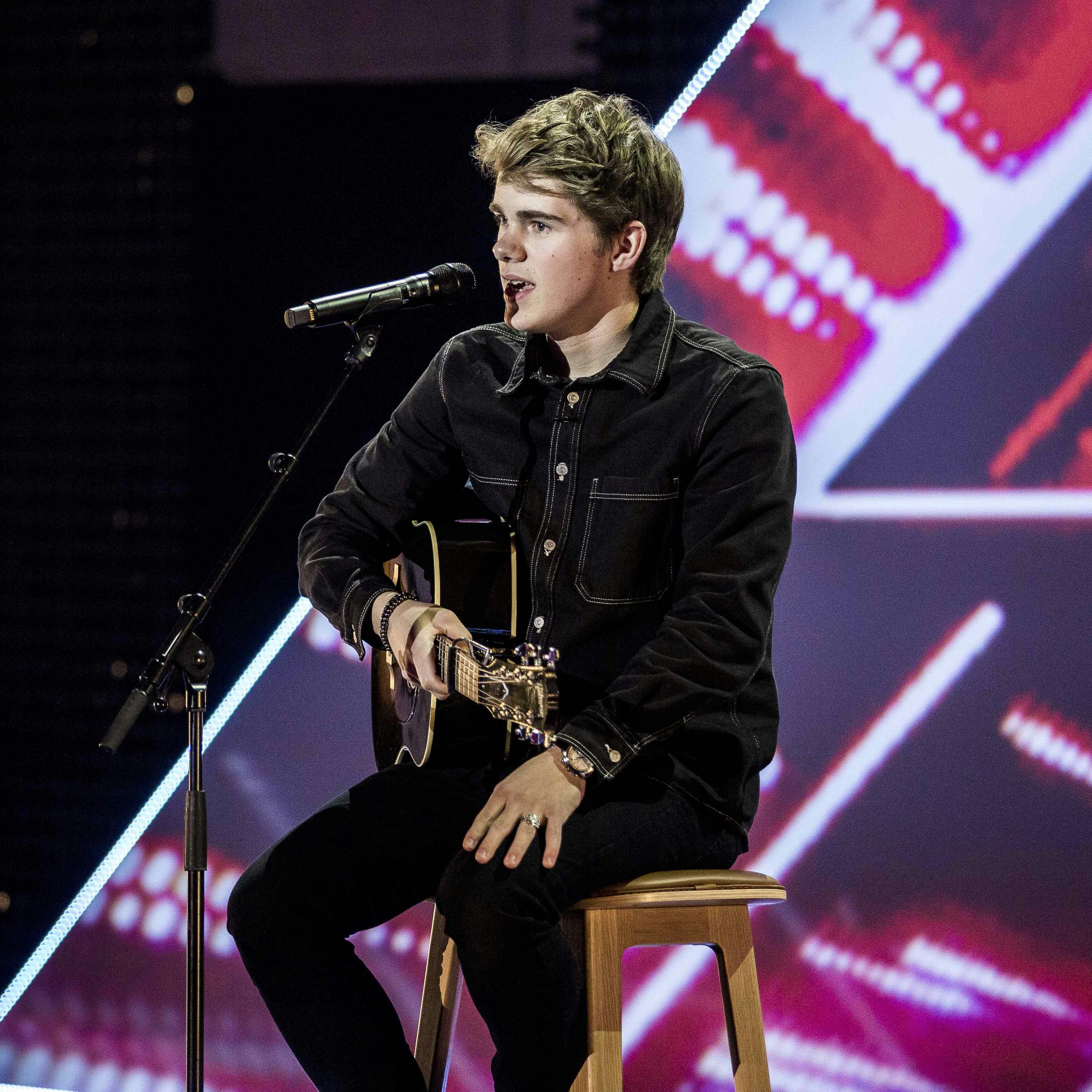 https://imgix.seoghoer.dk/media/article/xfactor_5chair_svendborg_071118_0483.jpg