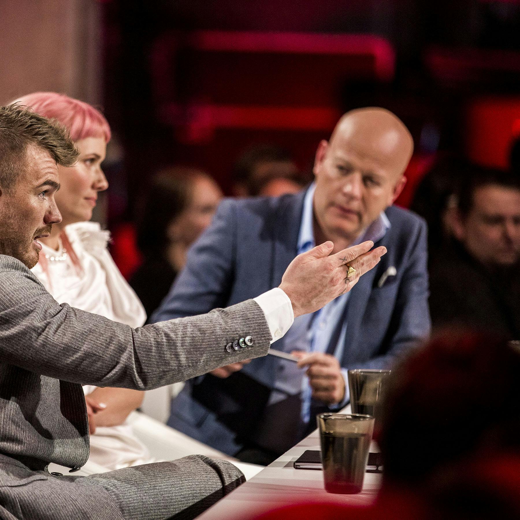 https://imgix.seoghoer.dk/media/article/xfactor_5chair_svendborg_071118_1303_1_.jpg