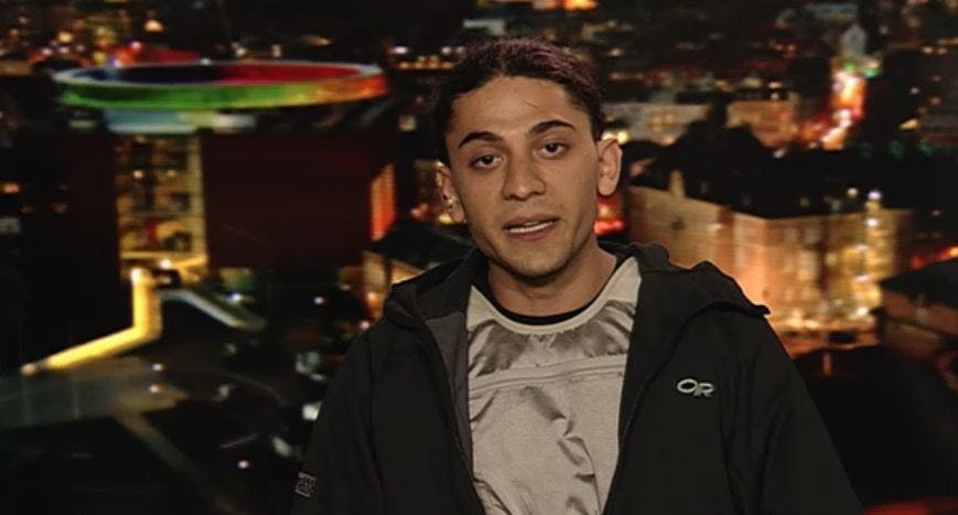 Yahya Hassan var i den grad også kendt for kontroversielle bemærkninger, hvoraf en af de bedst kendt fandt sted på live-tv, da han i et indslag på TV-Avisen sagde, at hans "pik var omskåret, og den var flot".