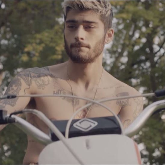 https://imgix.seoghoer.dk/media/article/zayn_malik_forsmag_ny_single_befour_teaser_video.jpg