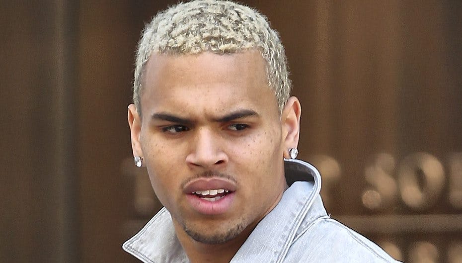 Chris Brown spiser sig tyk i fængslet